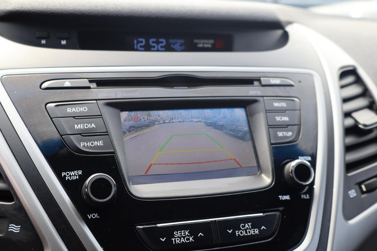 Hyundai Elantra SE 2014