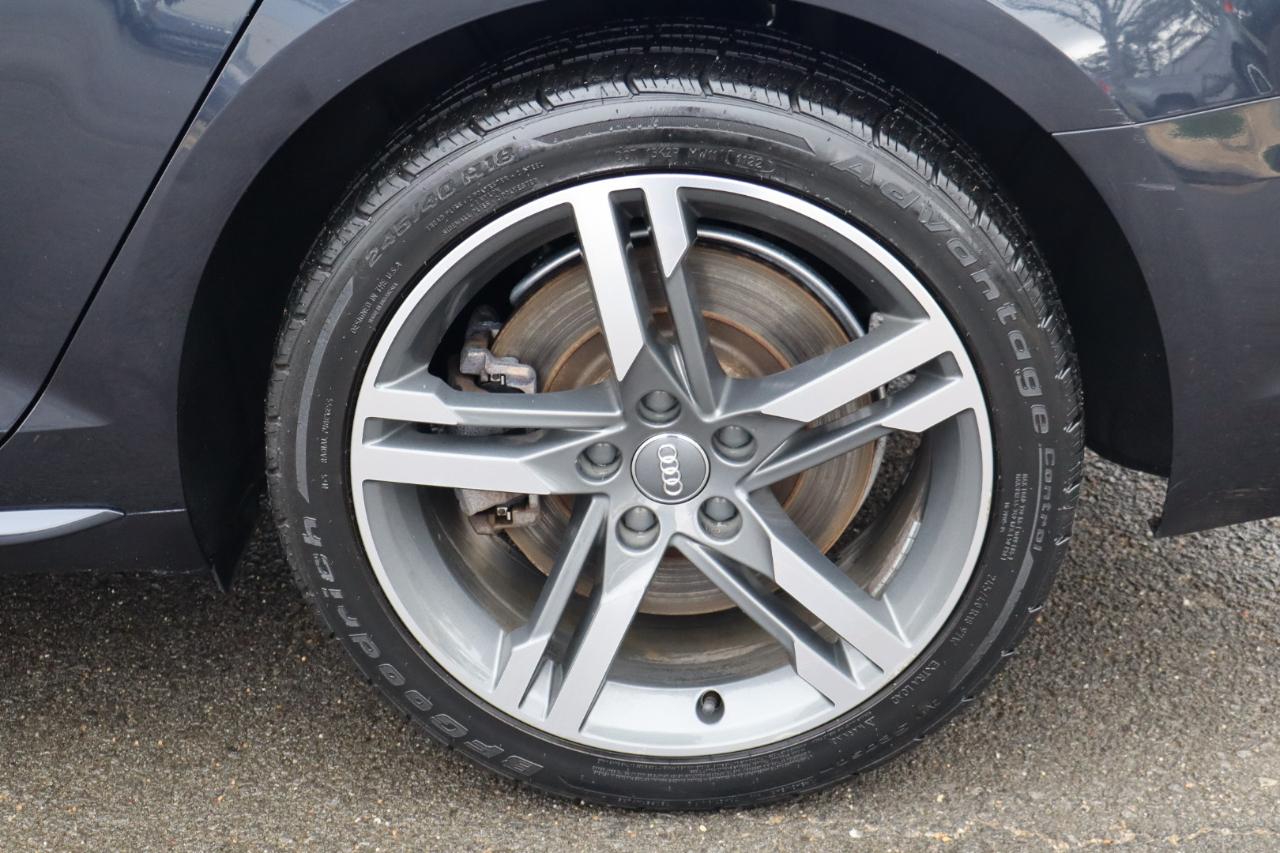 Audi A4 2.0T Premium Plus quattro Sedan 2017