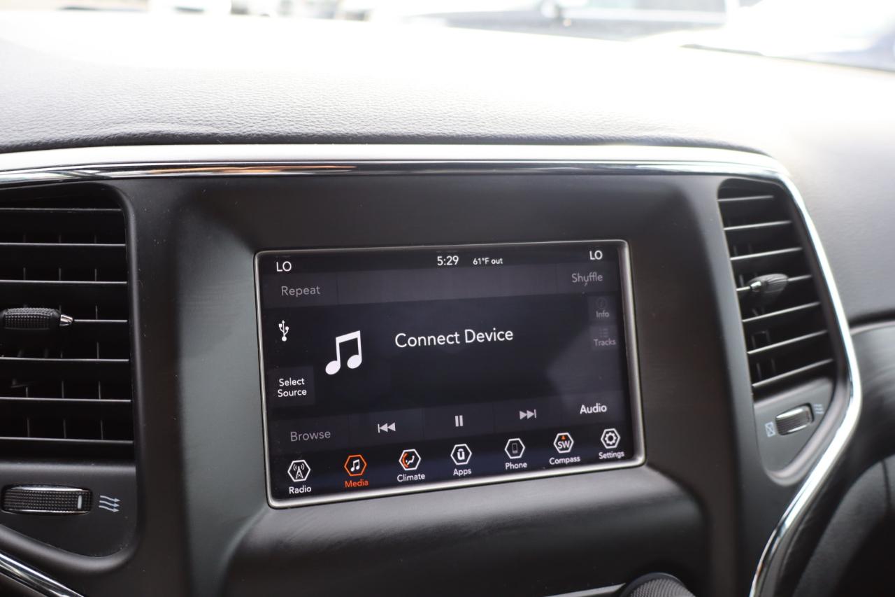 Jeep Grand Cherokee Laredo 4WD 2020