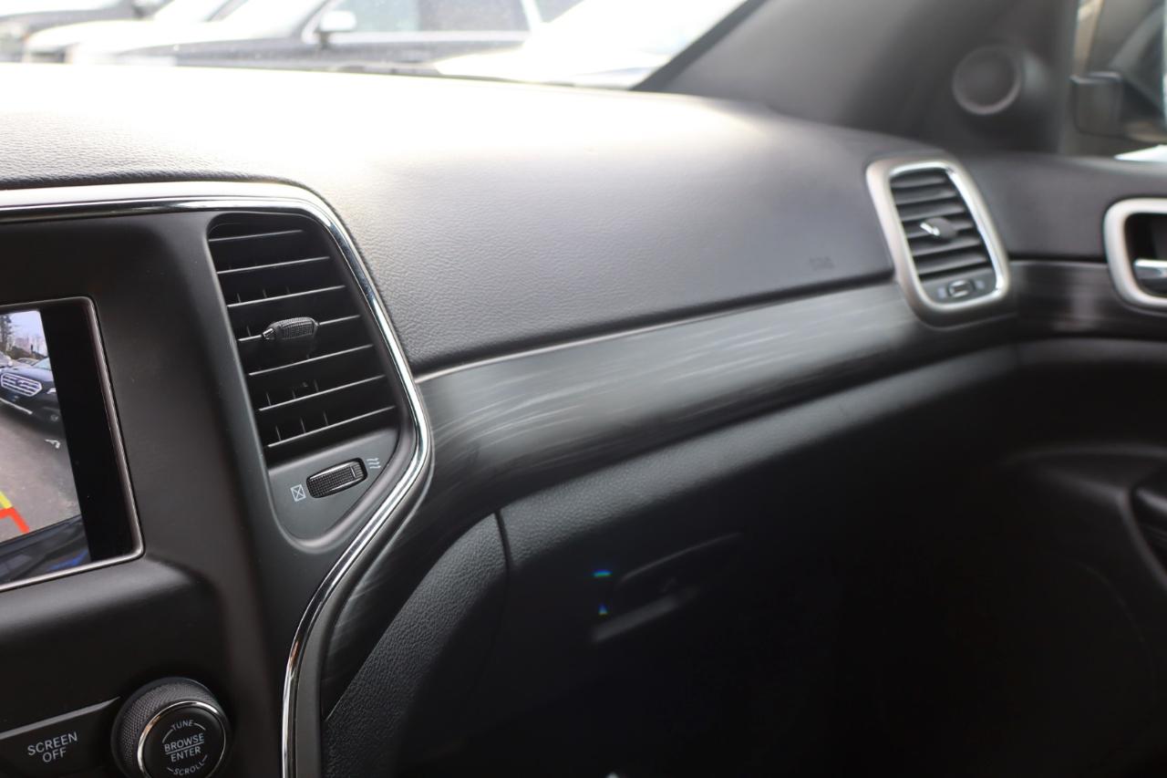 Jeep Grand Cherokee Laredo 4WD 2020