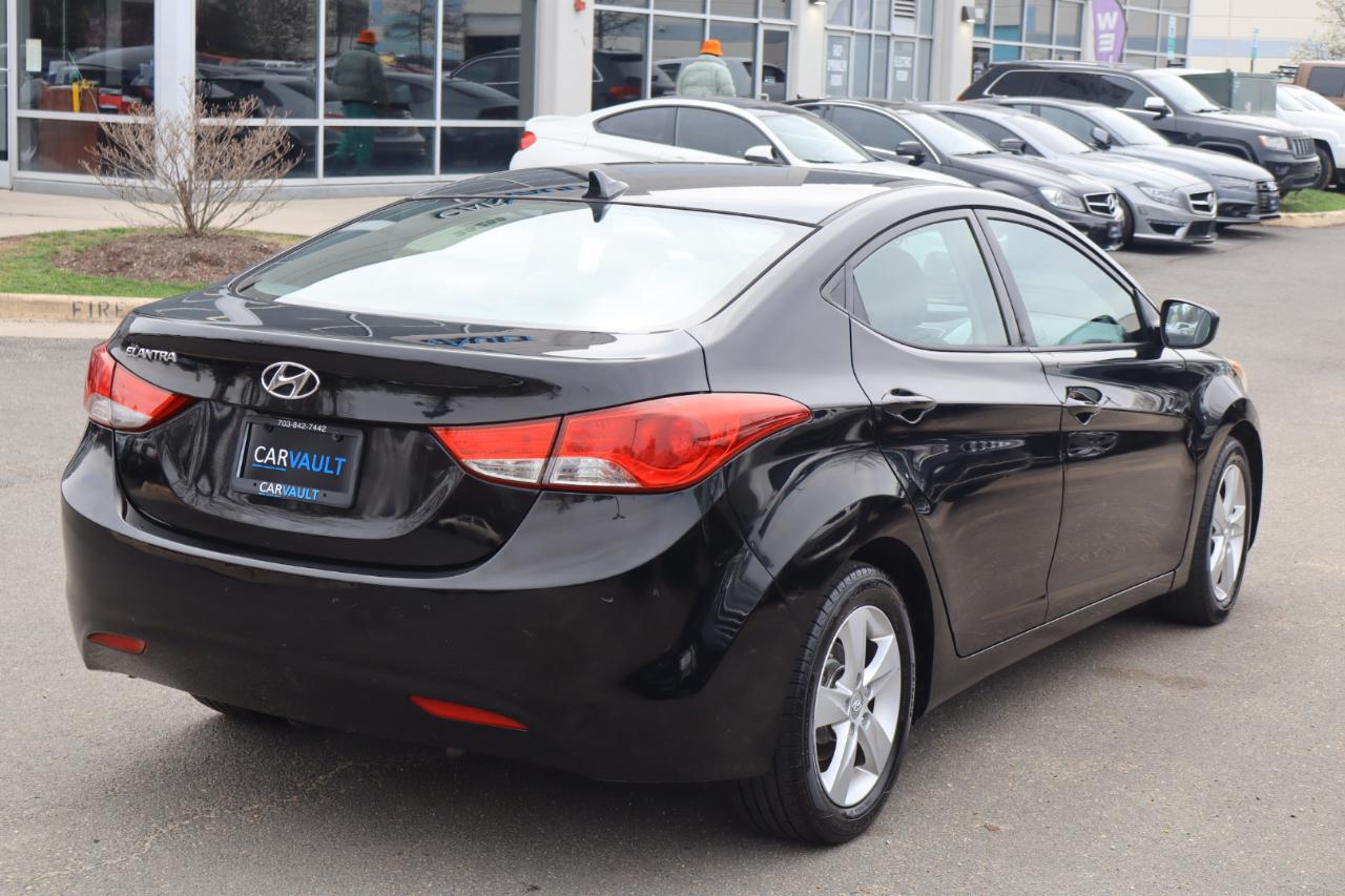 Hyundai Elantra GLS Auto 2013