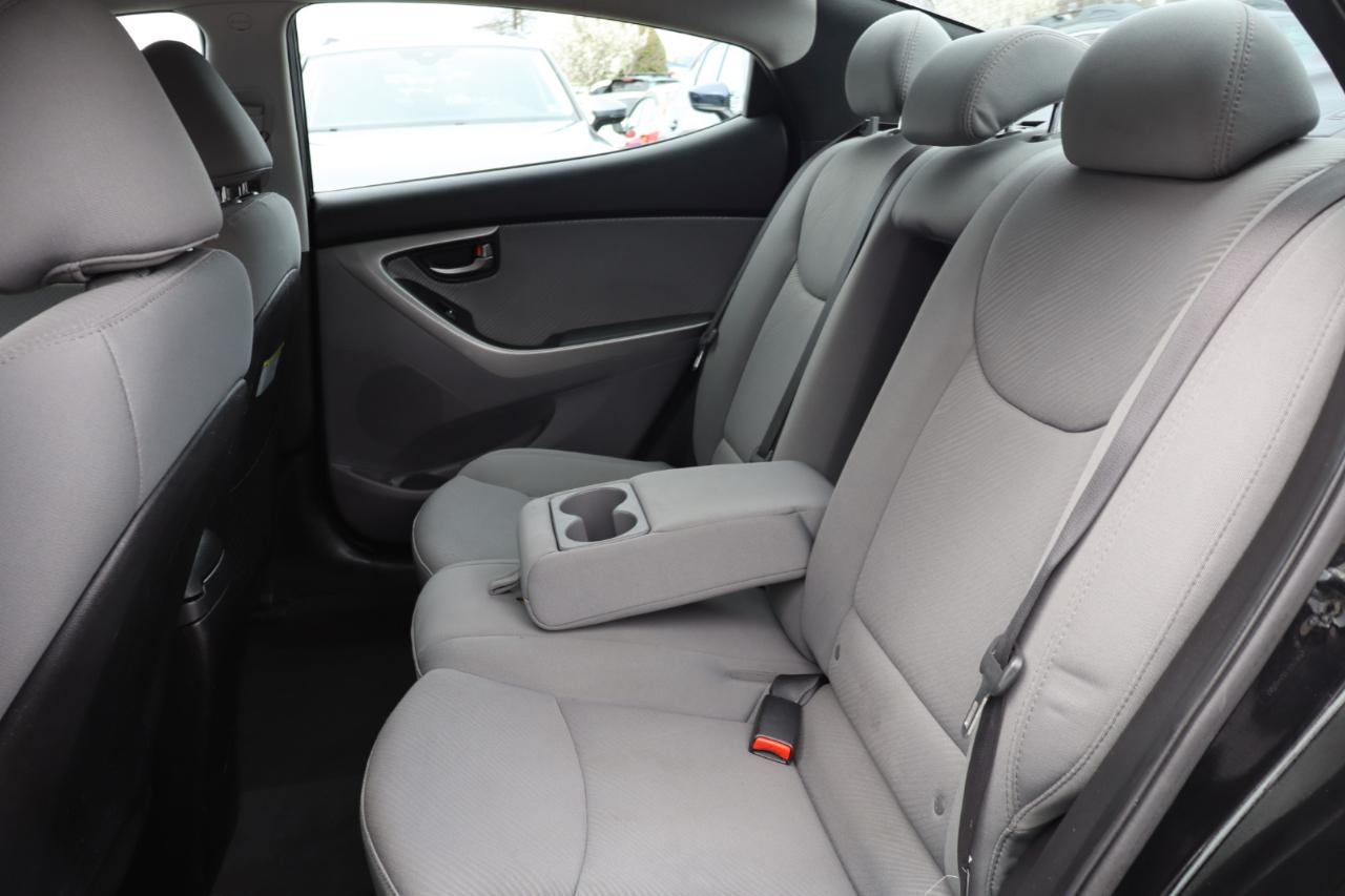 Hyundai Elantra GLS Auto 2013