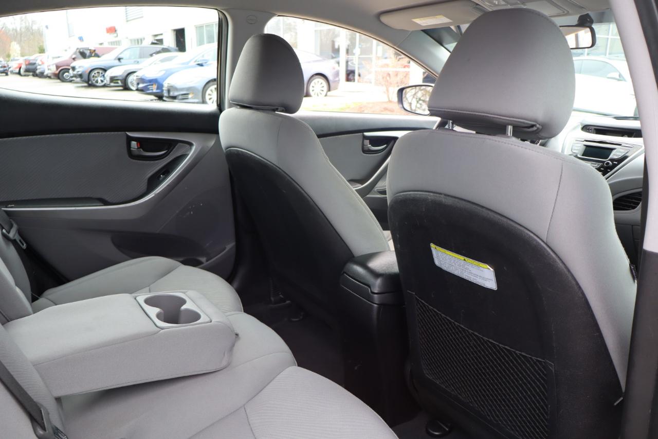 Hyundai Elantra GLS Auto 2013