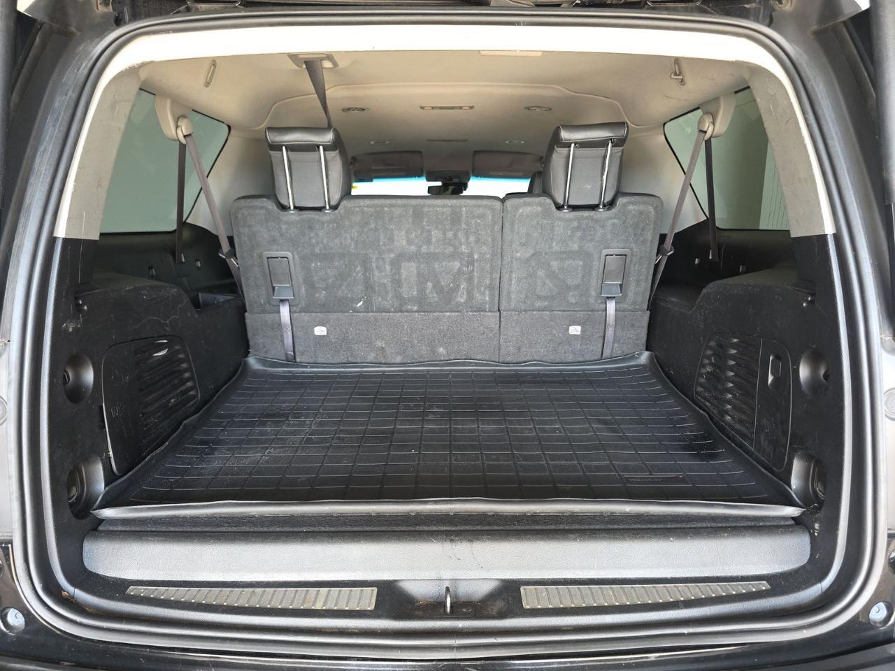 Chevrolet Suburban LT 4WD 2019