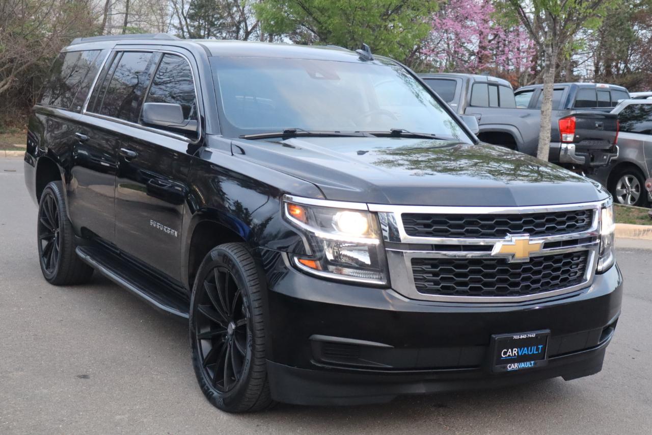 Chevrolet Suburban LT 4WD 2019