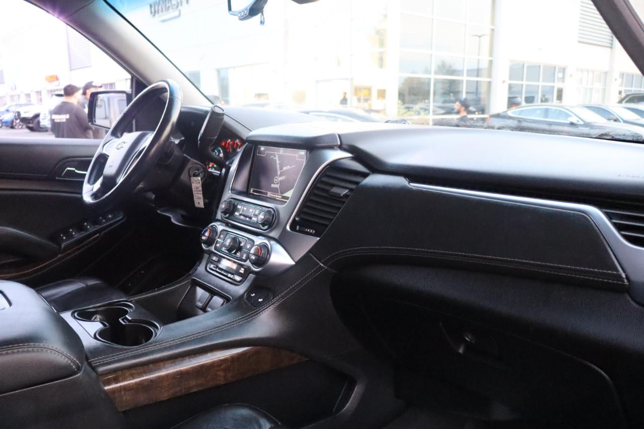 Chevrolet Suburban LT 4WD 2019