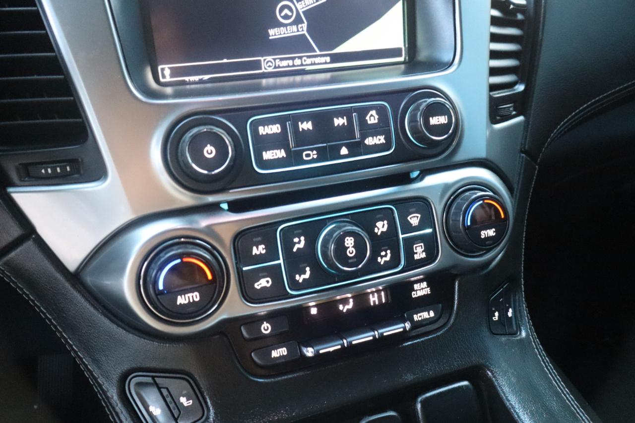 Chevrolet Suburban LT 4WD 2019