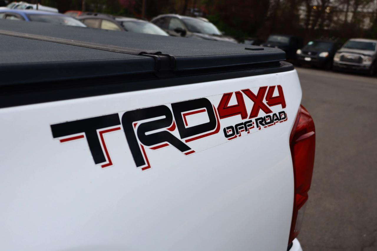 Toyota Tacoma TRD Off Road Double Cab 5' Bed V6 4x4 AT (Natl) 2017