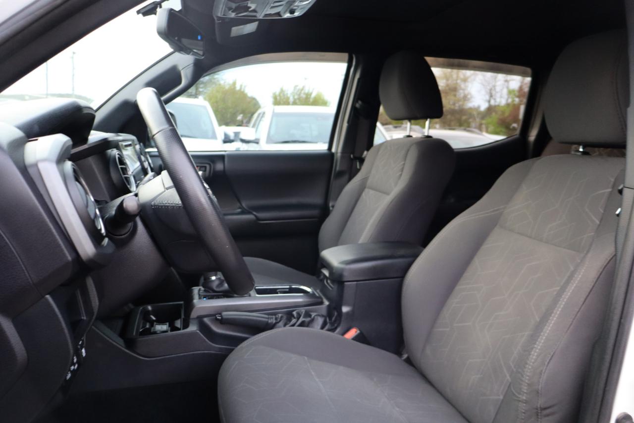 Toyota Tacoma TRD Off Road Double Cab 5' Bed V6 4x4 AT (Natl) 2017