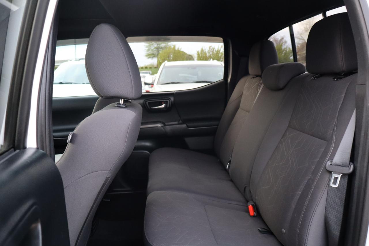 Toyota Tacoma TRD Off Road Double Cab 5' Bed V6 4x4 AT (Natl) 2017