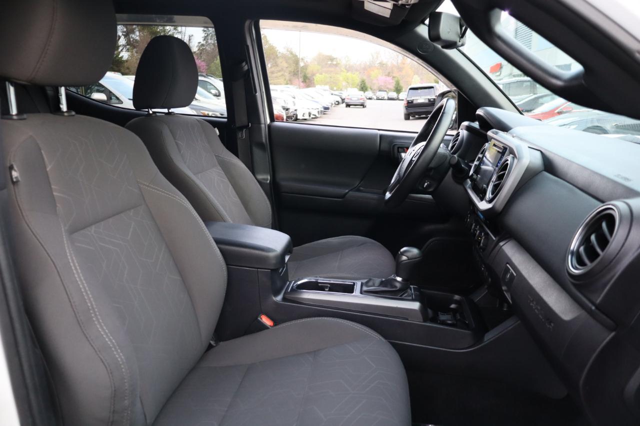 Toyota Tacoma TRD Off Road Double Cab 5' Bed V6 4x4 AT (Natl) 2017