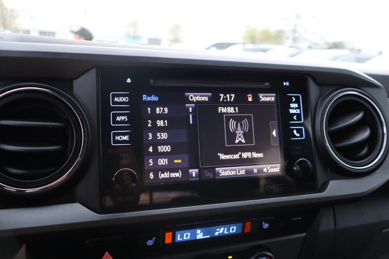 Toyota Tacoma TRD Off Road Double Cab 5' Bed V6 4x4 AT (Natl) 2017