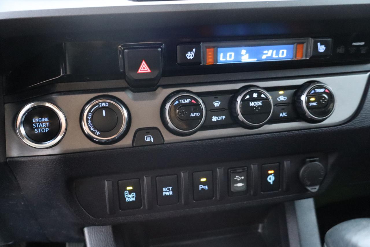 Toyota Tacoma TRD Off Road Double Cab 5' Bed V6 4x4 AT (Natl) 2017