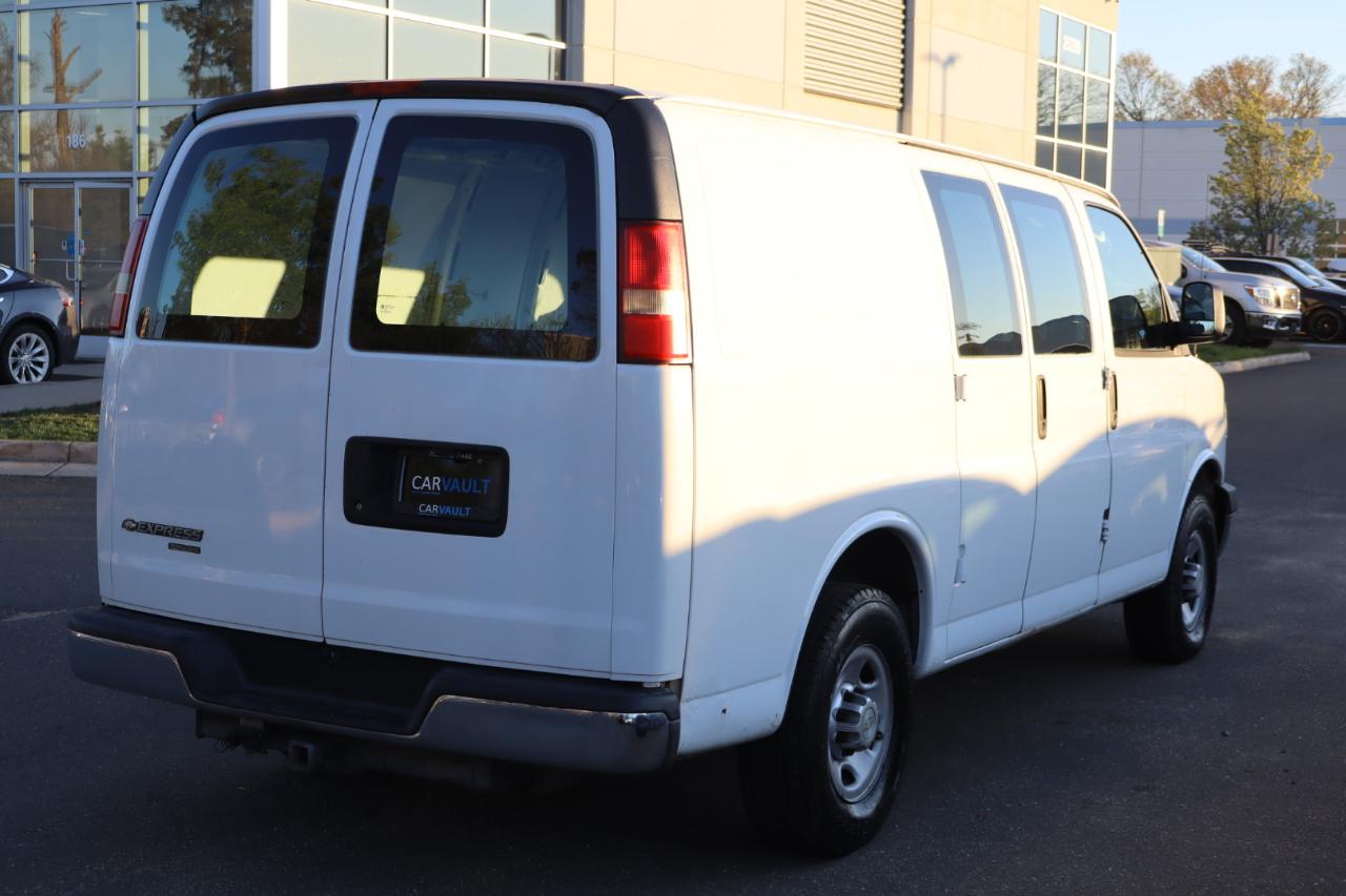 Chevrolet Express 2500 Cargo 2011