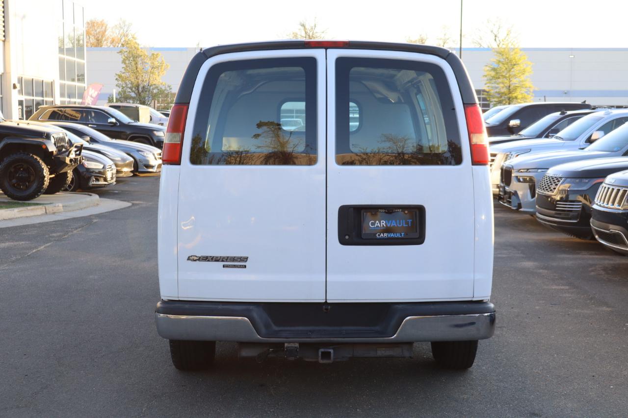 Chevrolet Express 2500 Cargo 2011