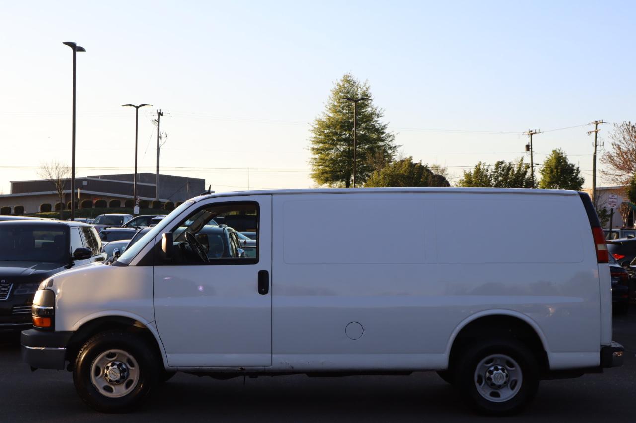 Chevrolet Express 2500 Cargo 2011
