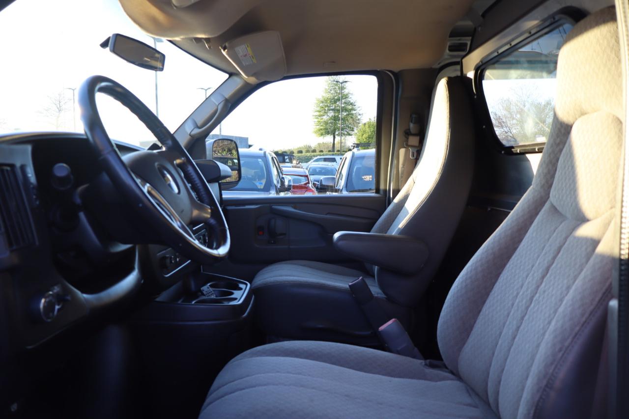 Chevrolet Express 2500 Cargo 2011