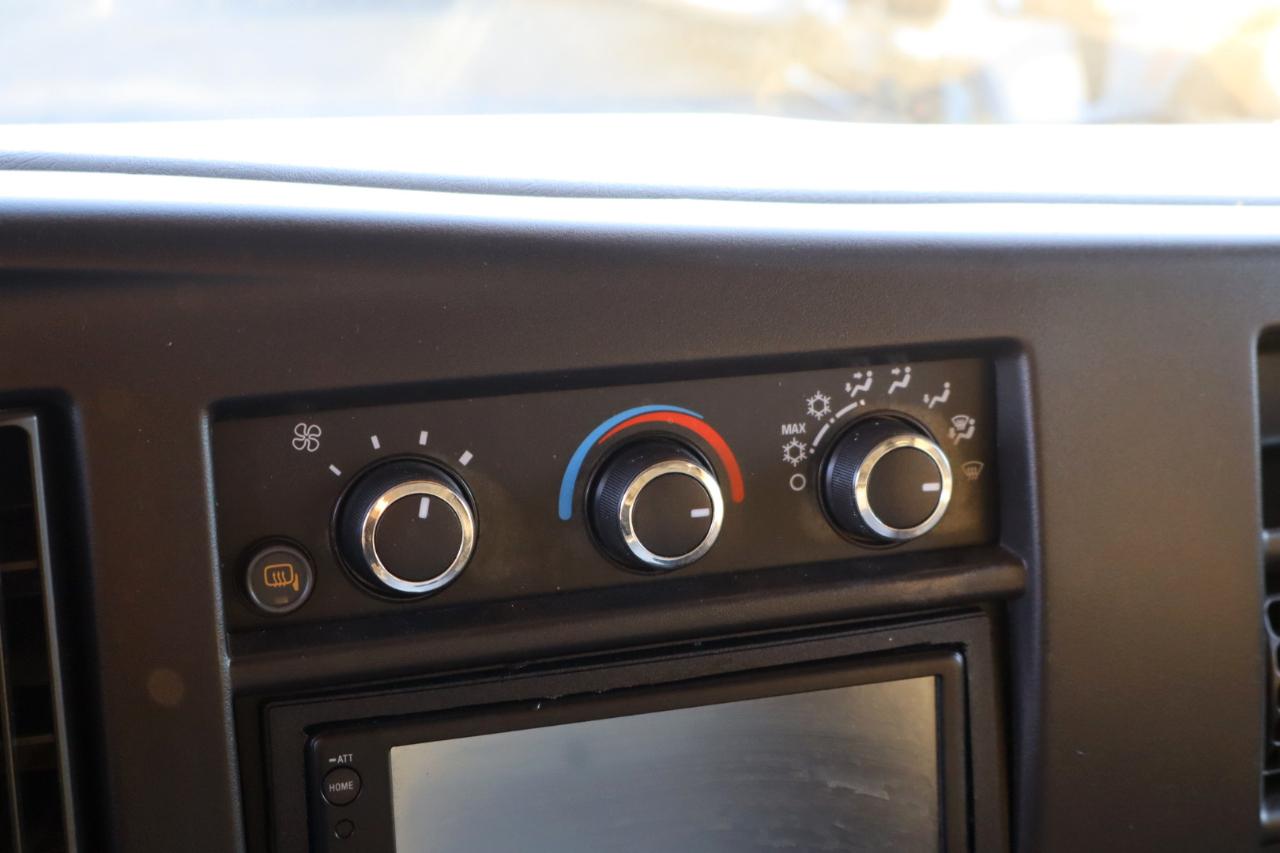 Chevrolet Express 2500 Cargo 2011
