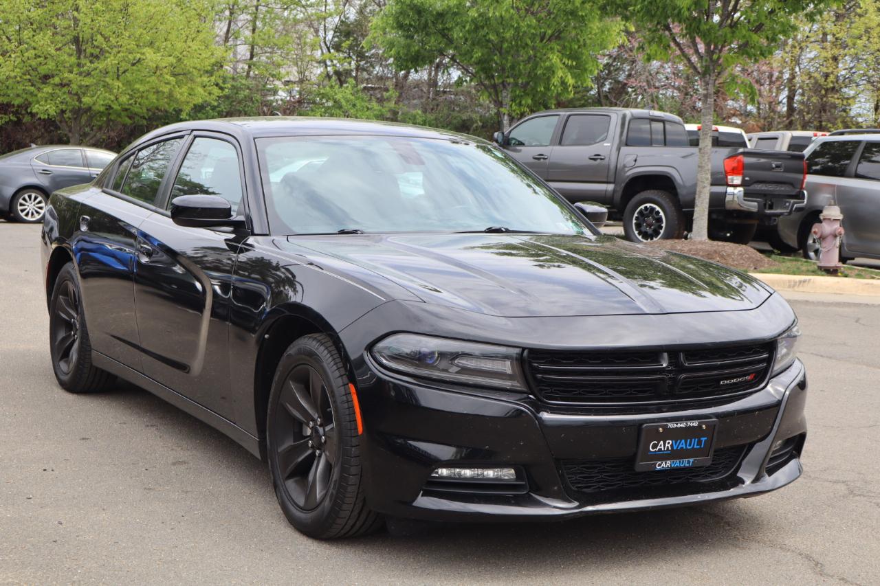 Dodge Charger SXT 2017