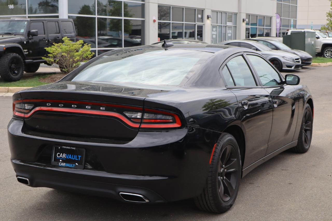 Dodge Charger SXT 2017