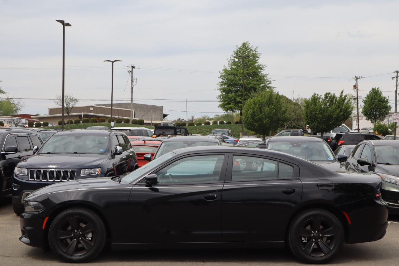 Dodge Charger SXT 2017