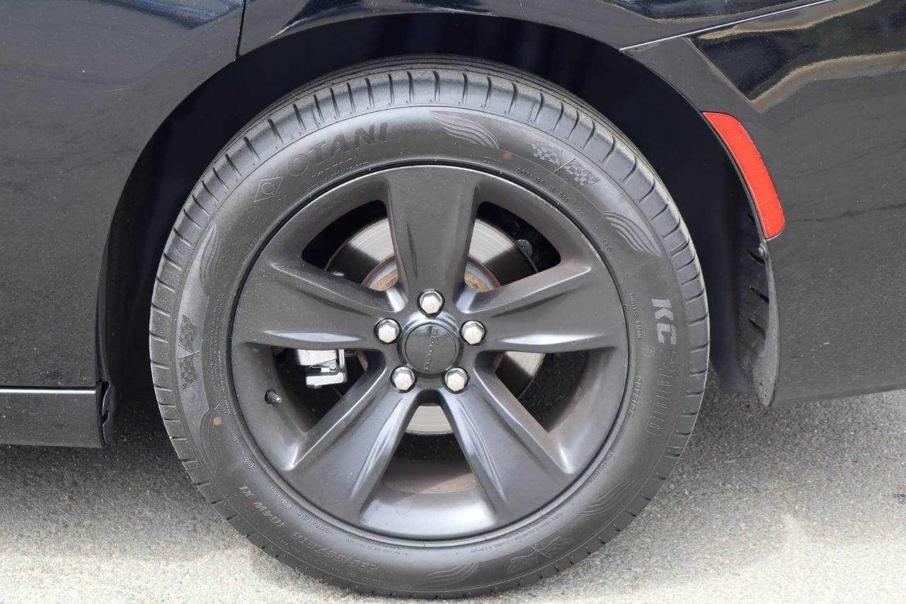 Dodge Charger SXT 2017