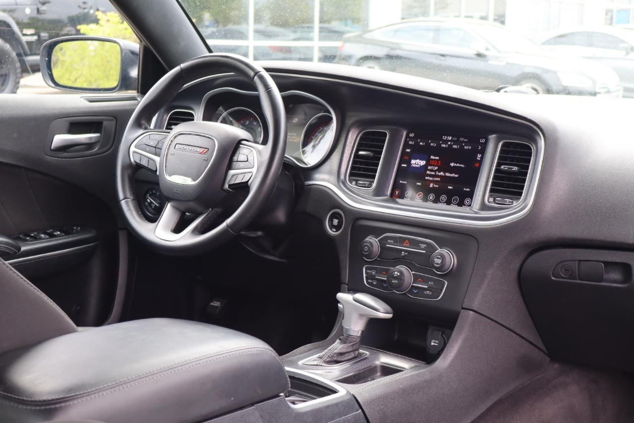 Dodge Charger SXT 2017