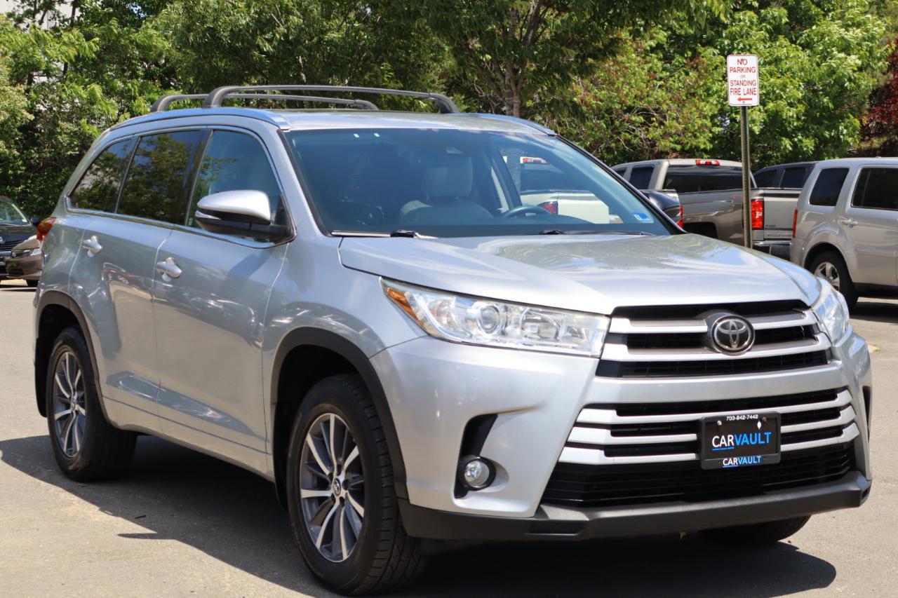 Toyota Highlander XLE AWD V6 2017