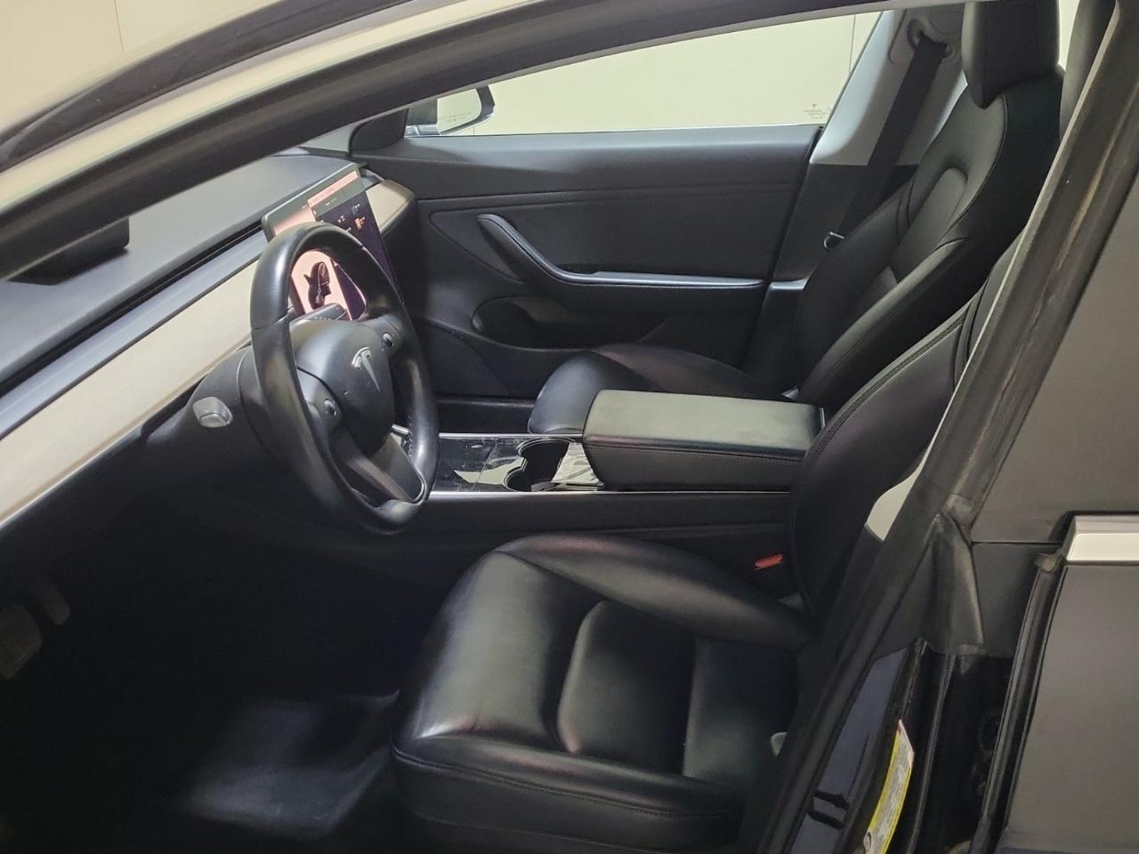 Tesla Model 3 Base 2018