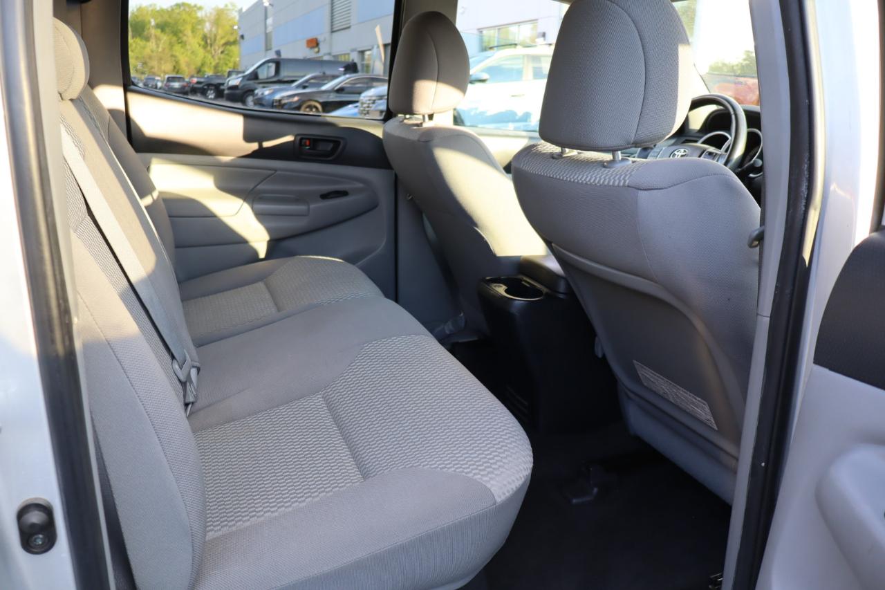 Toyota Tacoma Double Cab Auto 2WD 2012