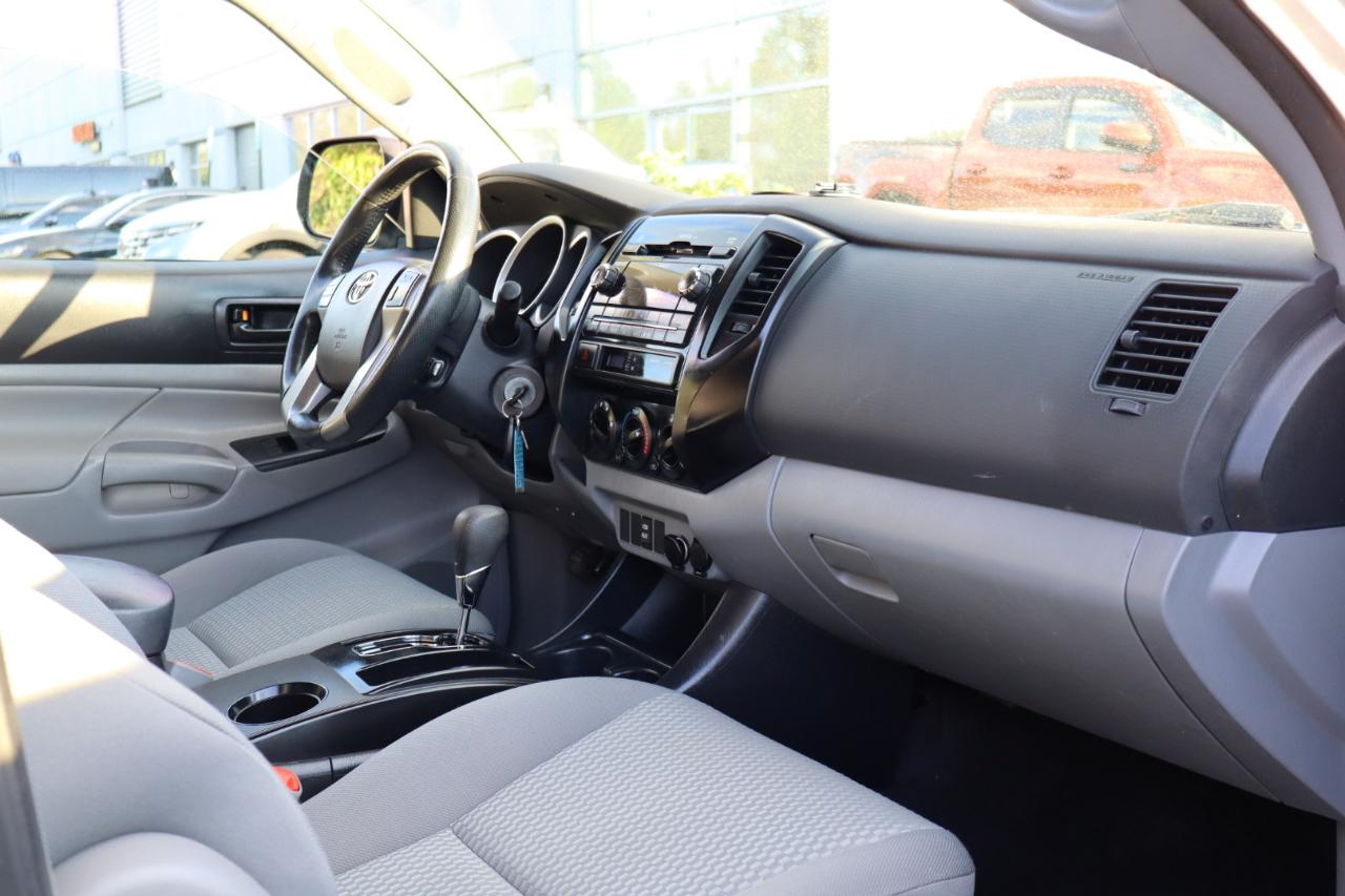 Toyota Tacoma Double Cab Auto 2WD 2012