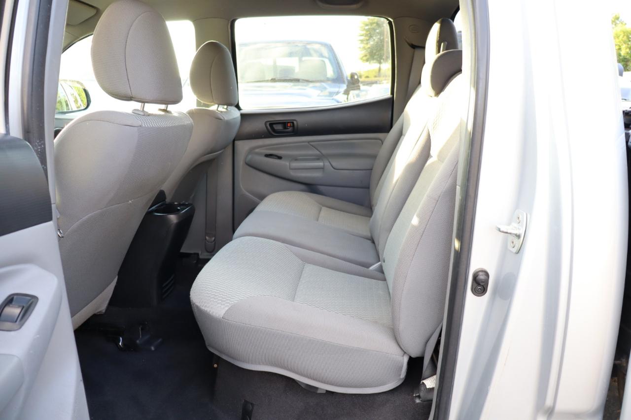 Toyota Tacoma Double Cab Auto 2WD 2012