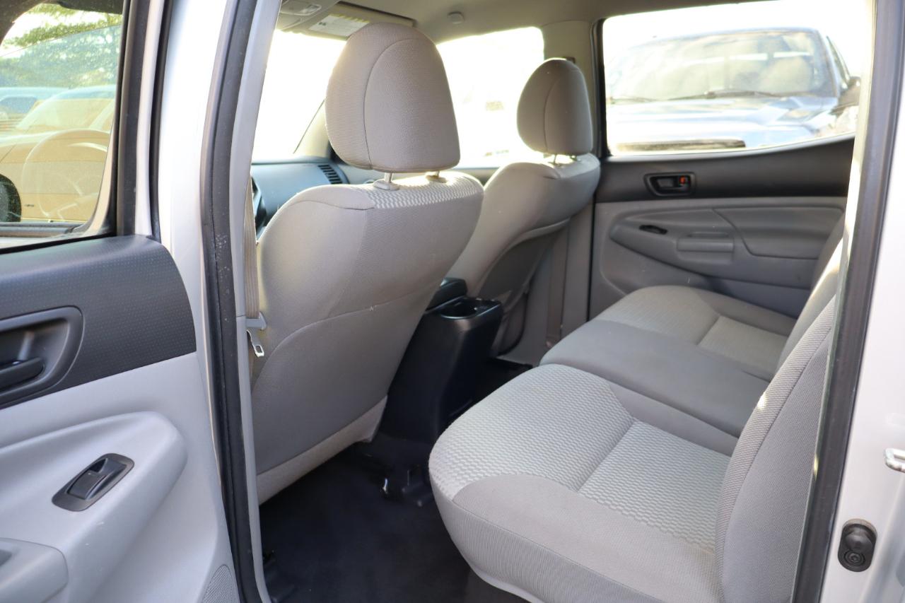 Toyota Tacoma Double Cab Auto 2WD 2012