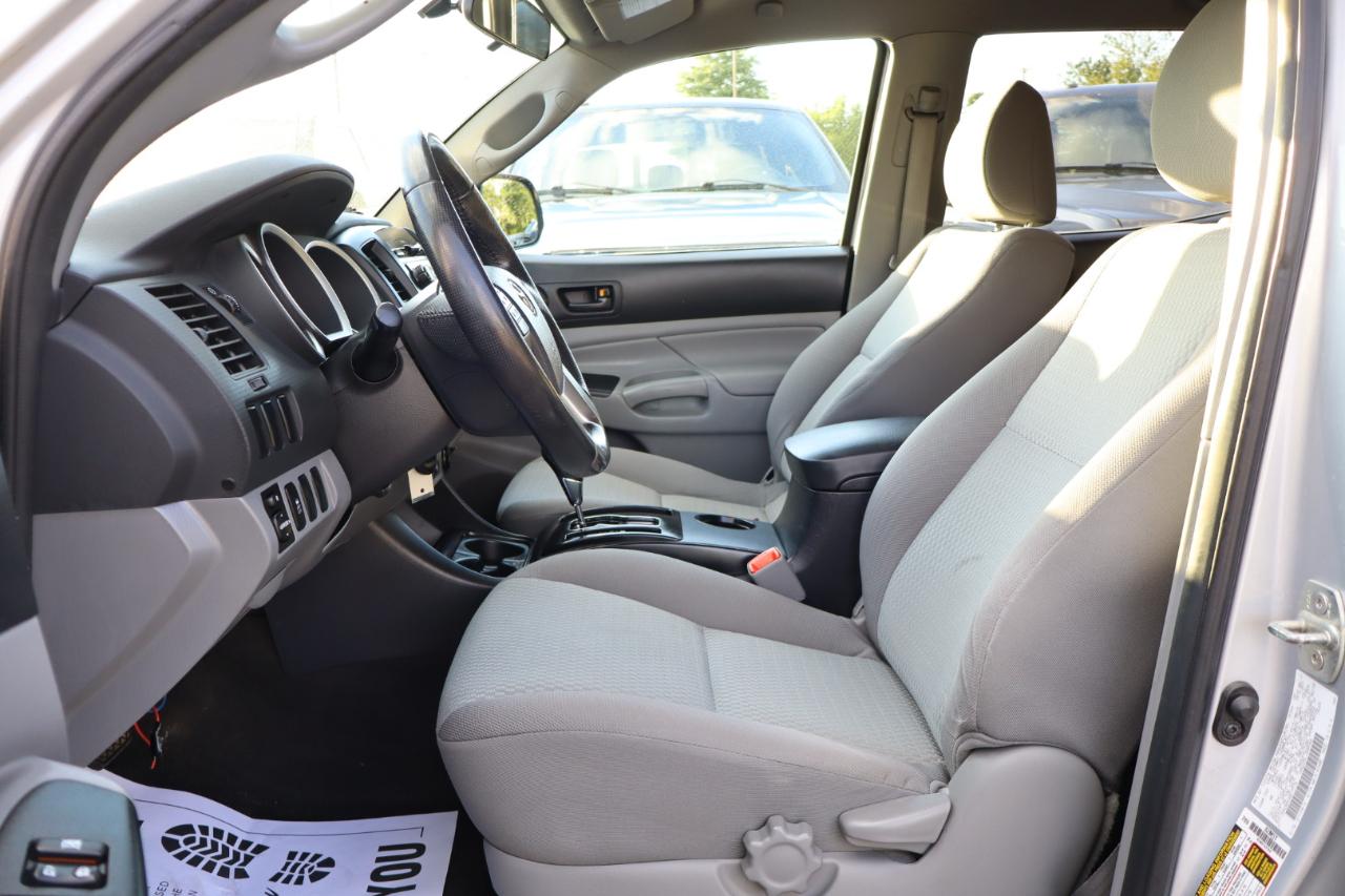 Toyota Tacoma Double Cab Auto 2WD 2012