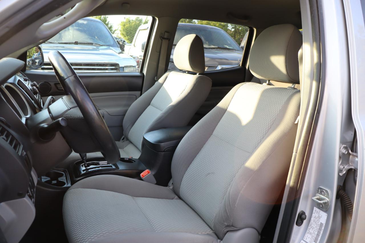 Toyota Tacoma Double Cab Auto 2WD 2012