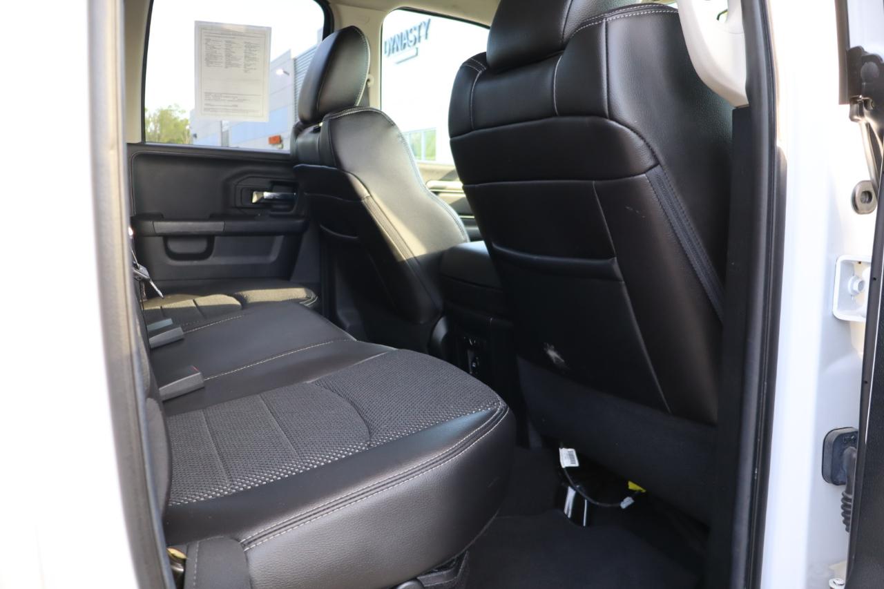 RAM 1500 Sport Quad Cab 4WD 2014