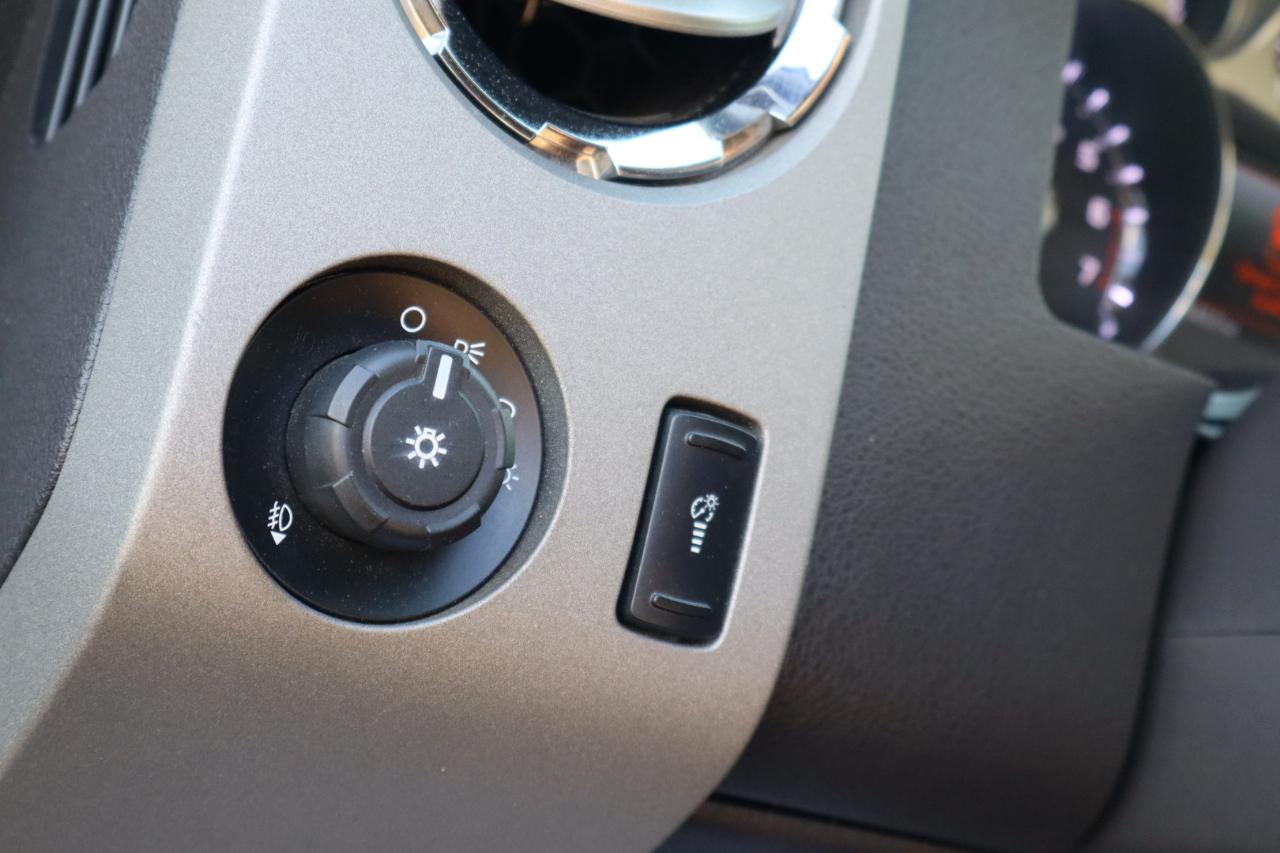 Ford F-250 SD King Ranch Crew Cab 4WD 2012