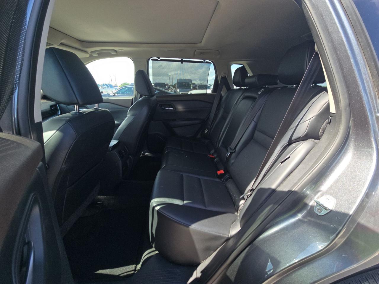 Nissan Rogue SV 2022