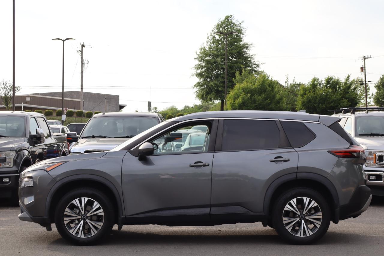 Nissan Rogue SV 2022