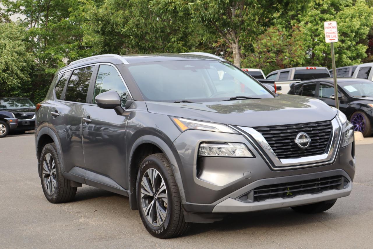 Nissan Rogue SV 2022