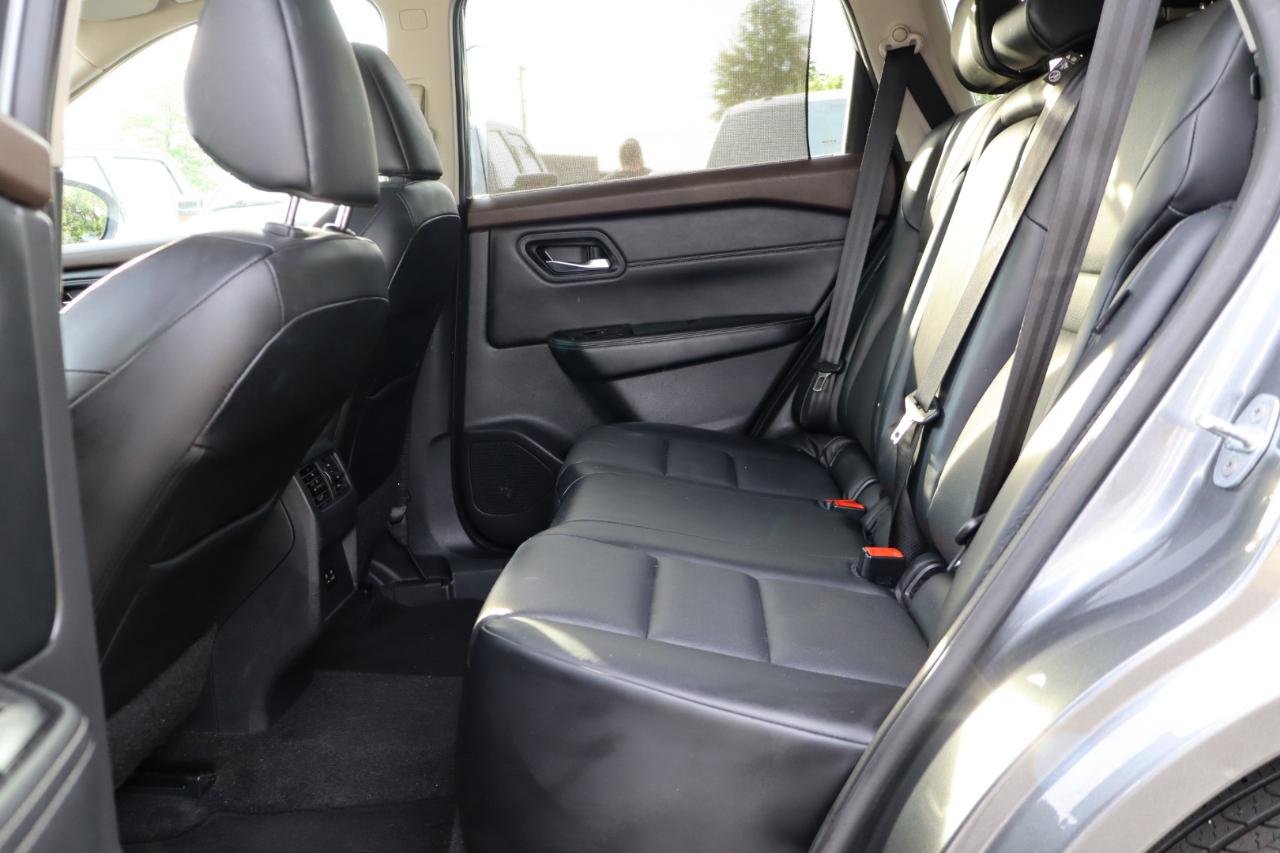 Nissan Rogue SV 2022