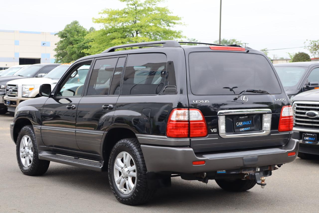 Lexus LX 470 Sport Utility 2005