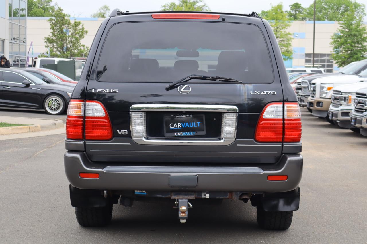 Lexus LX 470 Sport Utility 2005