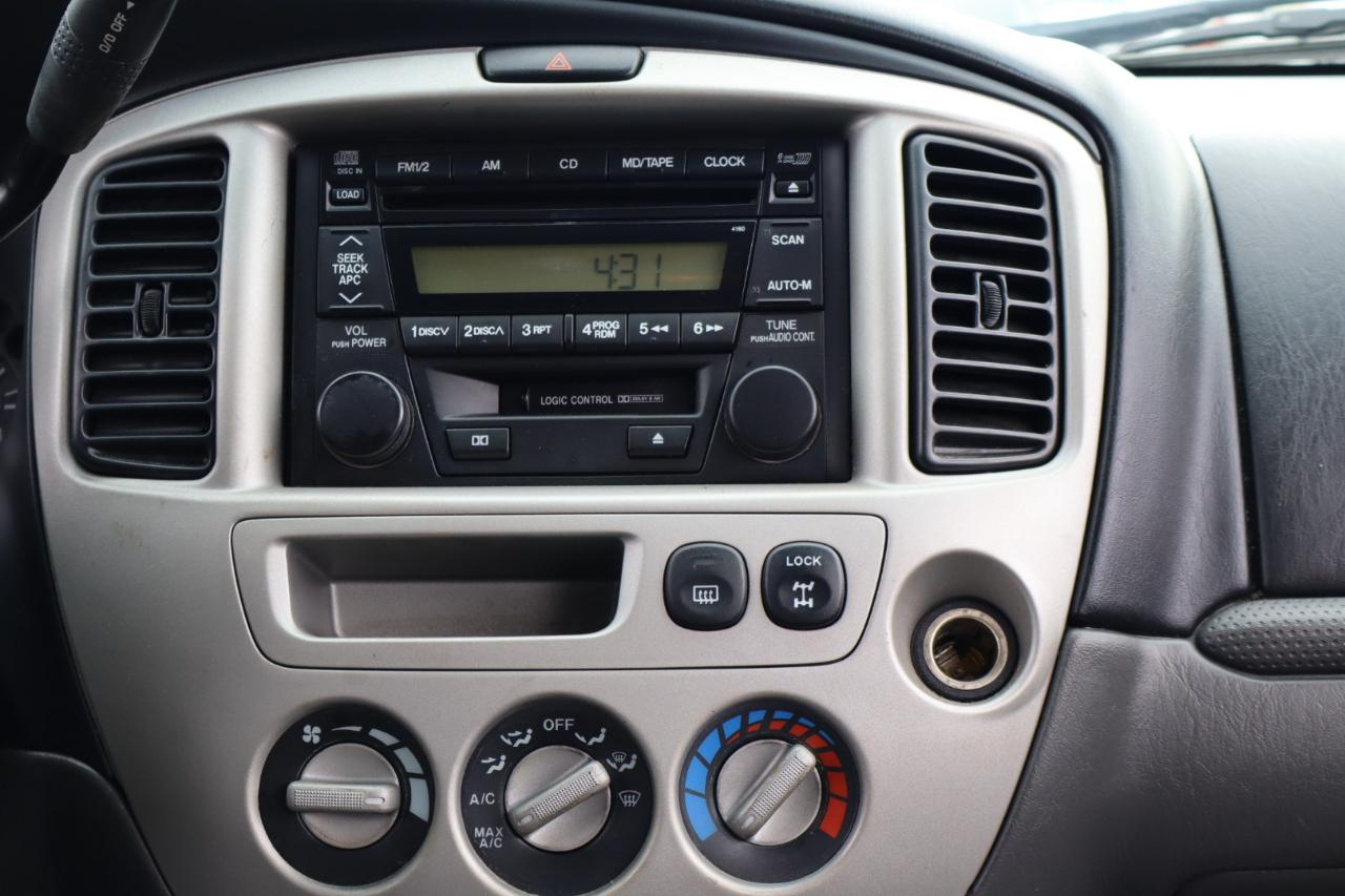 Mazda Tribute ES 4WD 2003