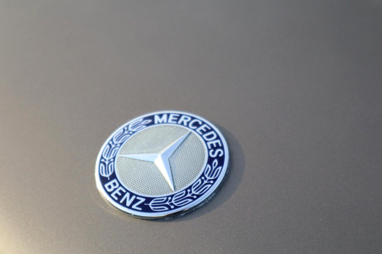 Mercedes-Benz 500 SL coupe 1991