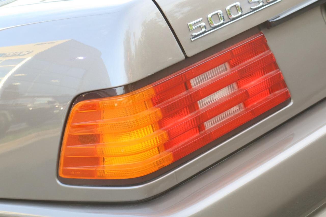 Mercedes-Benz 500 SL coupe 1991