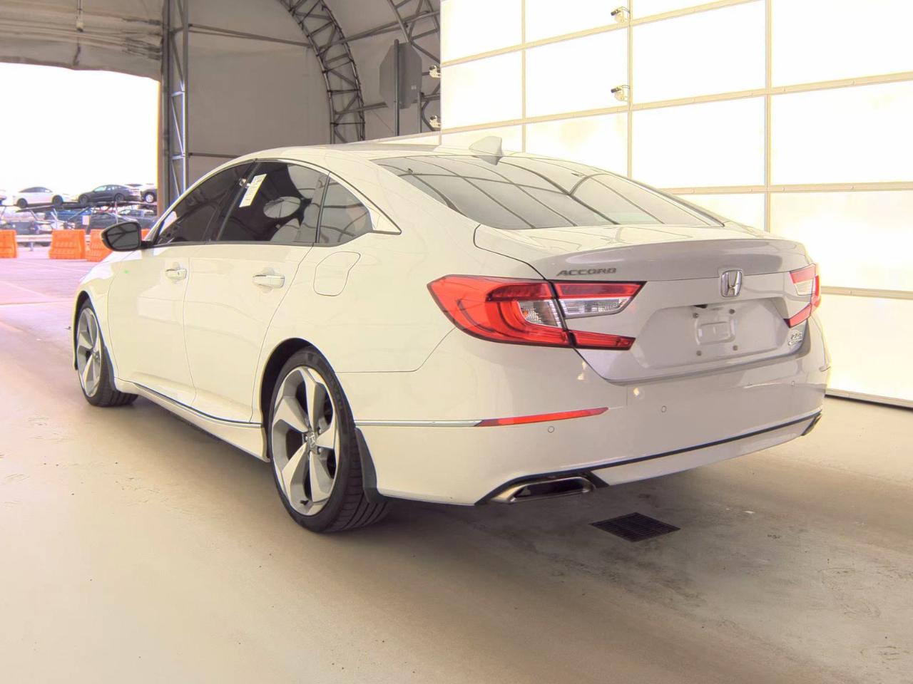 Honda Accord Touring 2.0T 2020