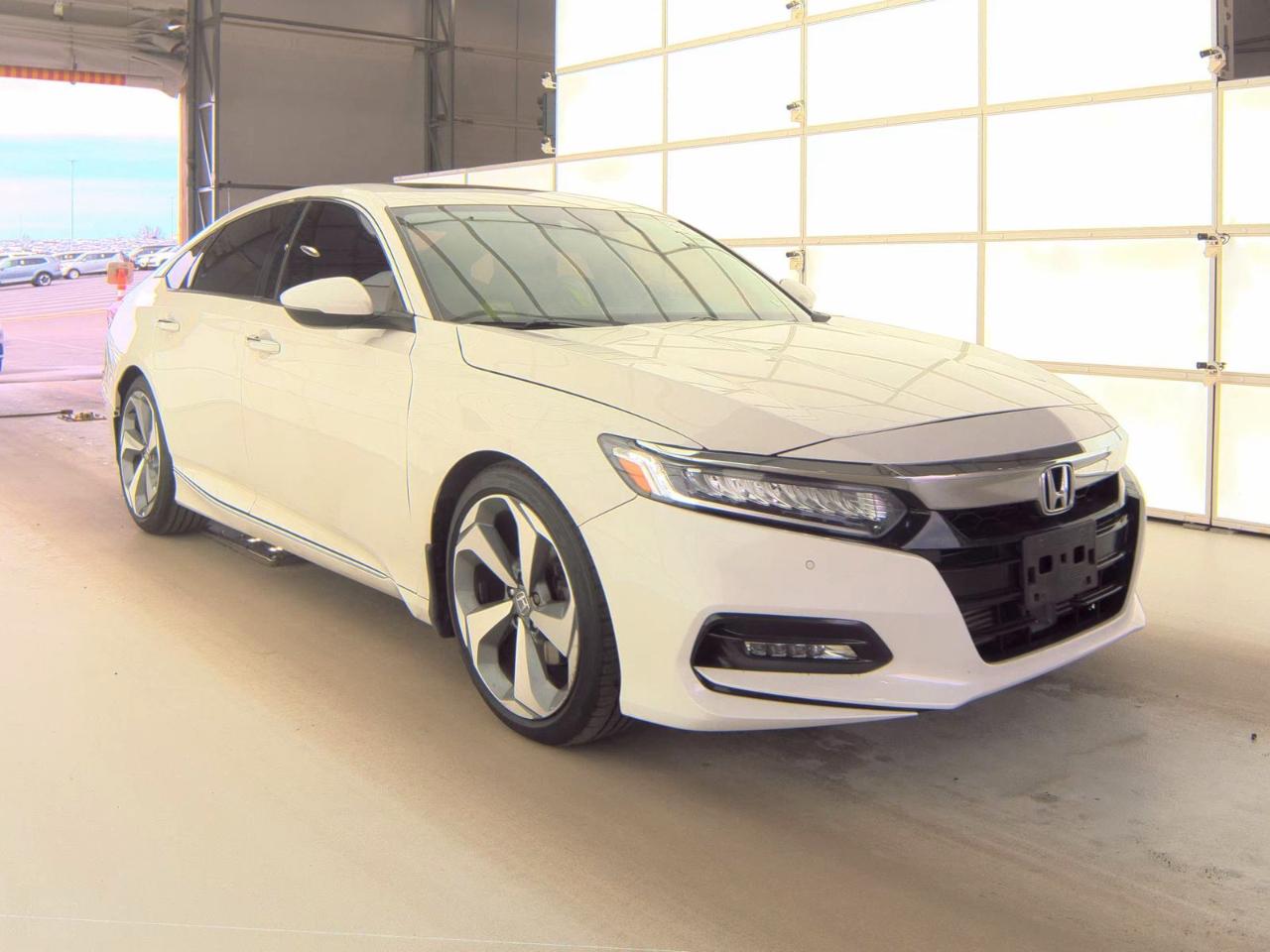 Honda Accord Touring 2.0T 2020