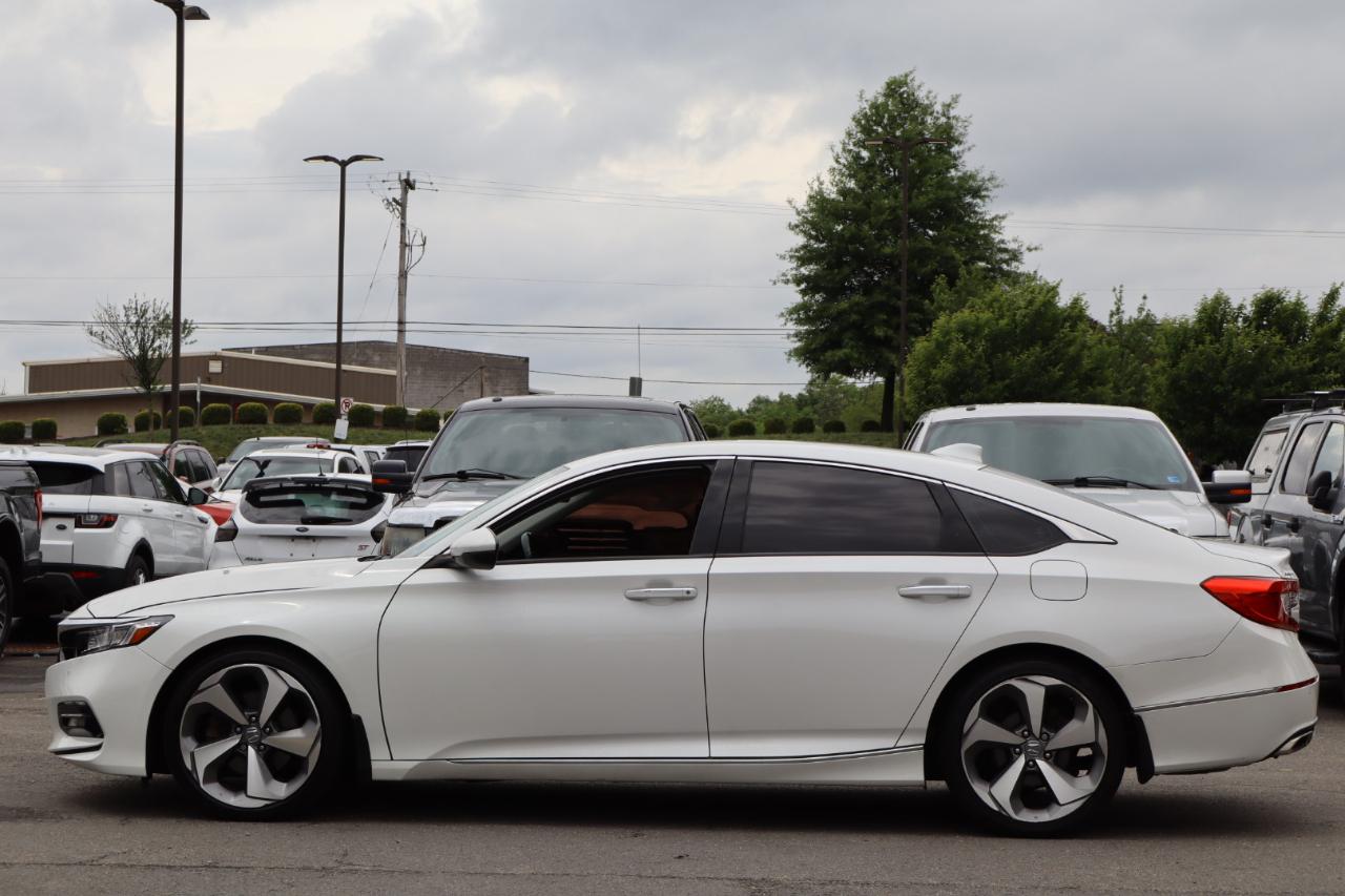 Honda Accord Touring 2.0T 2020