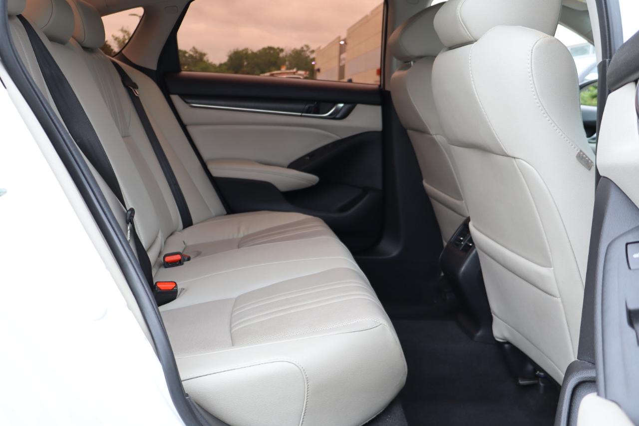 Honda Accord Touring 2.0T 2020